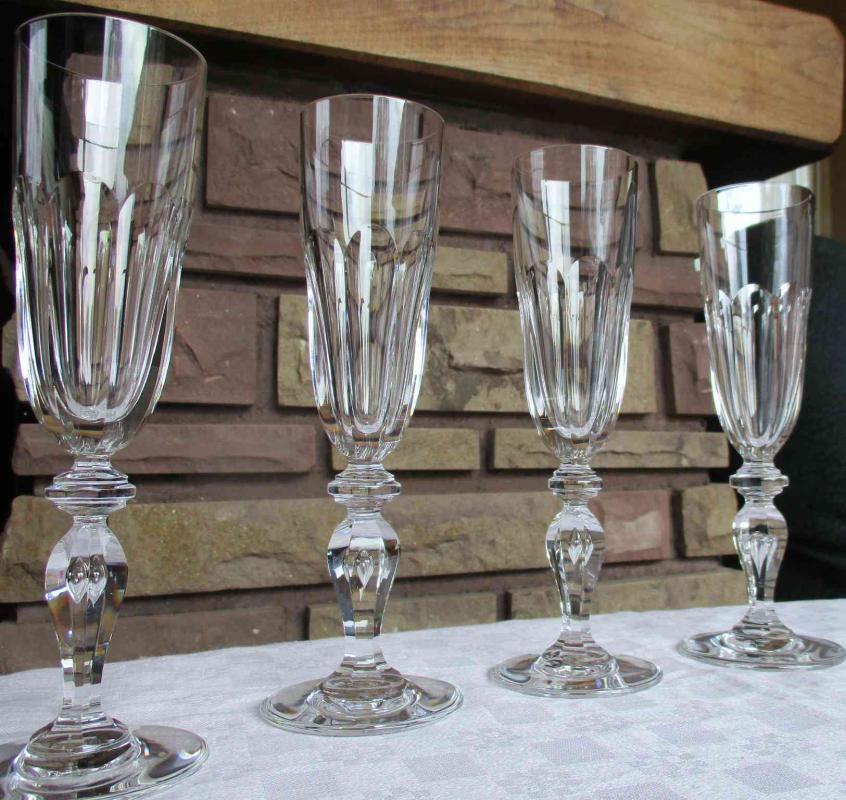 Rare service de verres en cristal de Saint Louis, modèle Alexandre